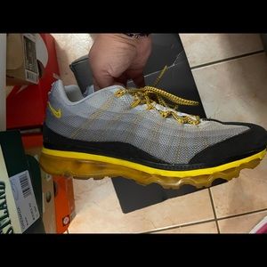 Nike Air Max+ 95 Dynamic Flywire Livestrong